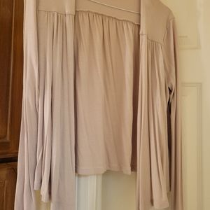 Medium size tan top